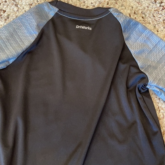 Athletic Works Dri wick Long-sleeve Shirt - Picture 5 of 5